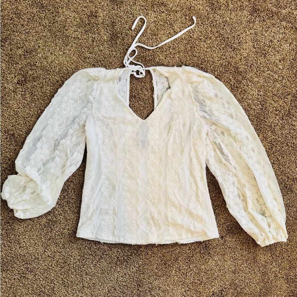 Lace Women's Top, V Neck, Open cut out Back, in Size S